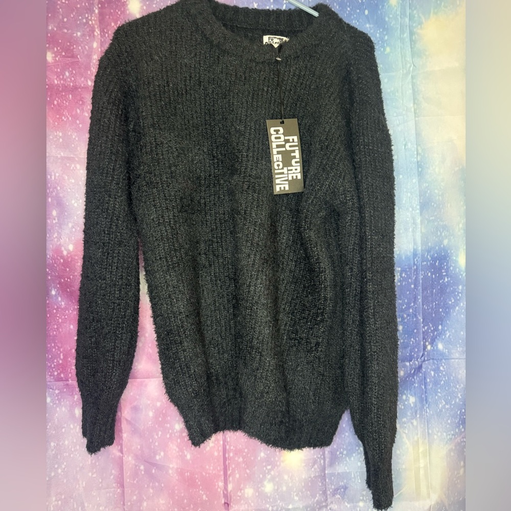 New future collective sweater 🛍
